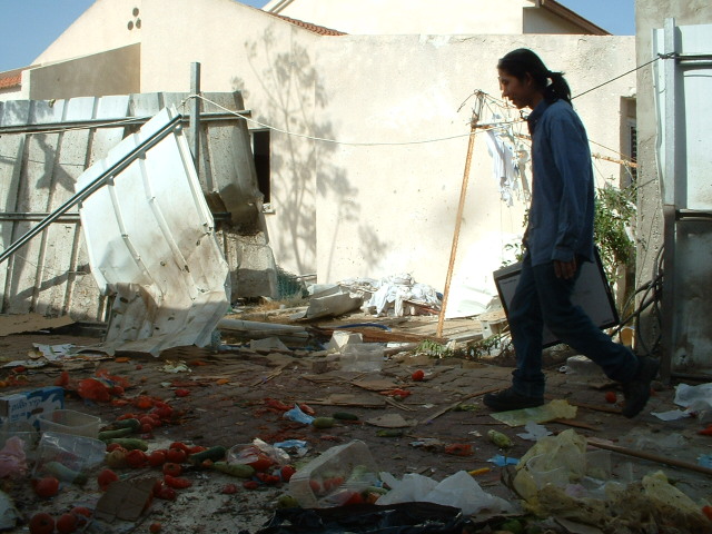 נזק מקסאם לבית מגורים